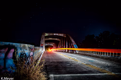 Item #75549937673256164570194790433587137201124843367167804247091585037153303789569 Media