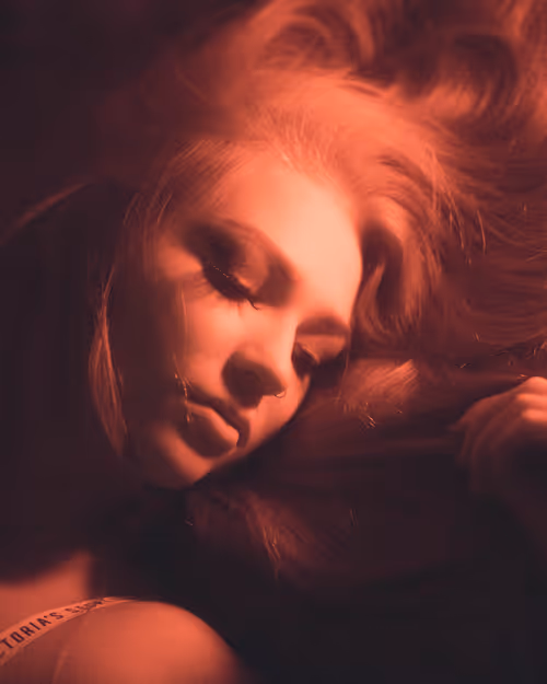 Item #76972977707193071522574821208871673376940529414022184247731725534540538576897 Media