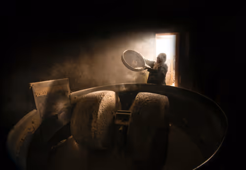 Item #78336967661345018987475827038620529724003295781777730507523429881853375414273 Media