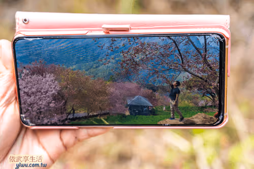 Item #100744422725674417057824683306763013505668843176654858816283484003300769005569 Media