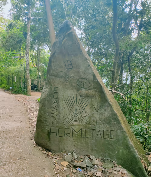 Item #35163100553252135629618575143351731354868618321771378884589416411400587182081 Media