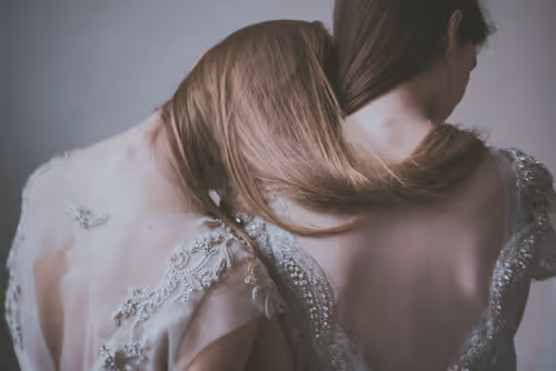 Item #113300456265572054290641269231913614430655375386256613734739386357779420676097 Media