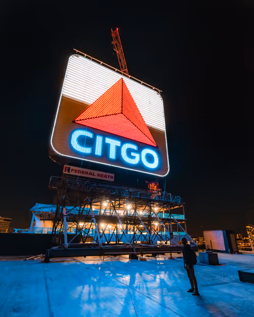 Item #20683655856909244943666558702456579752991818578261390304519587105034047848449 Media