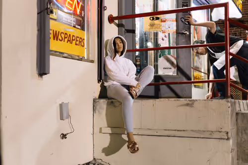 Item #105225626471048022896887528215265530174050479919449154744604260589248901545985 Media