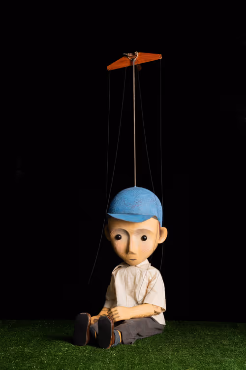 Item #57804796688855264026974714255100123256465046152350675403876709580802843738122 Media