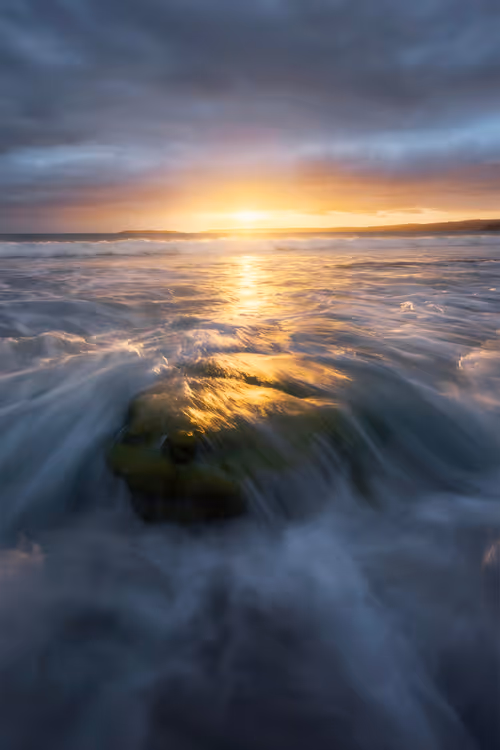 Item #112241139933589088795661151874445265147488650533013612432304602892434686345217 Media