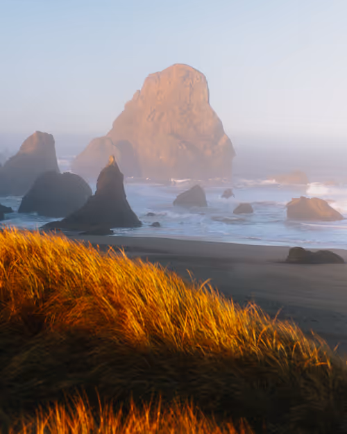 Item #11724833867030775132241085553592039053623098659522650139885247764688273408001 Media