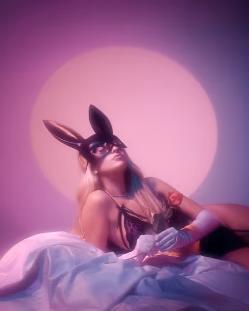 Item #76972977707193071522574821208871673376940529414022184247731725527943468810241 Media