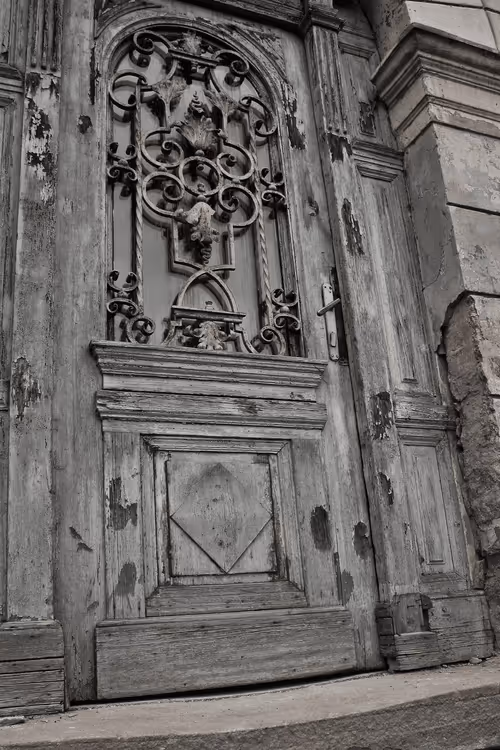 Item #13606181839721576894155883308236999132816604807813273145513526380253572759553 Media