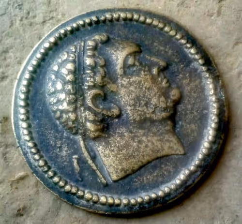 Item #21055912368033362686595593068399890469456644934313169294398886771863047897089 Media