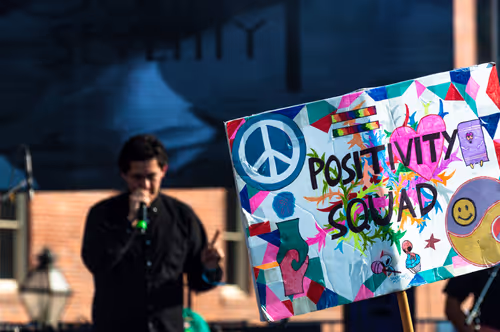 Item #75549937673256164570194790433587137201124843367167804247091585044849885184001 Media