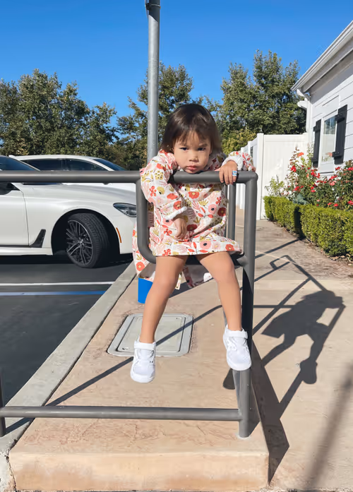 Item #62437439308456912945506612413278711304465204586047969314274856105180762472449 Media