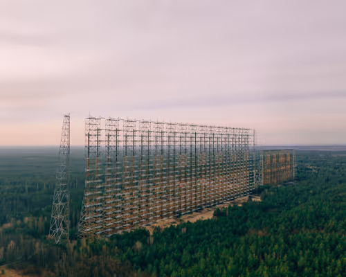 Item #48137969834760964202008615445069010109172114455099533143483873110270014390273 Media