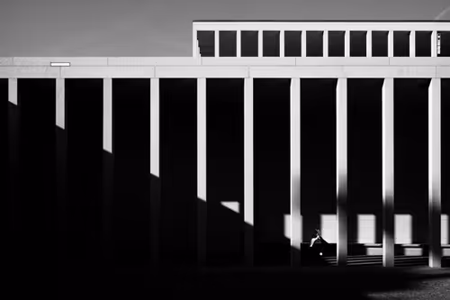 Item #28590313809666497594064315683062951015397747362269757198483142350023652540417 Media