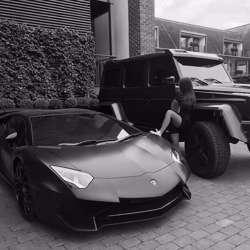 Item #62006056033027348777719026851778393993821439180522054044680372620973425295361 Media