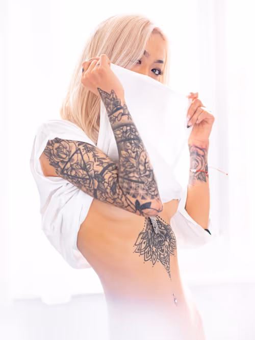 Item #78779691148455323171886345631012233382671645347484645066239978874033647124481 Media