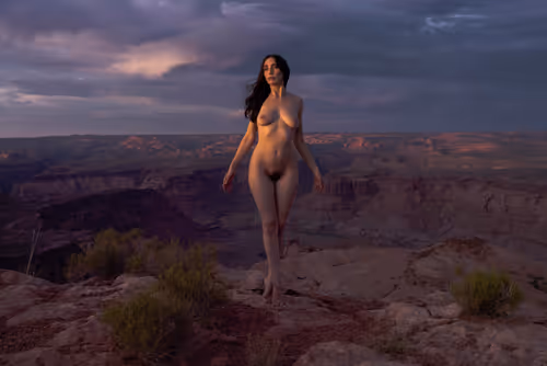 Item #83332782865168099246111470793904216784049773190563389119764666135514468843521 Media