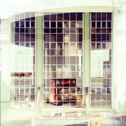 Item #59100591460969090848093152469102707440885830414673782650703488515974851723265 Media