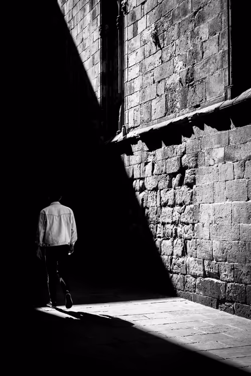 Item #28590313809666497594064315683062951015397747362269757198483142333530978123777 Media