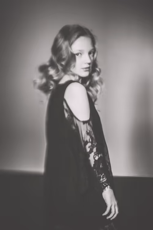 Item #113300456265572054290641269231913614430655375386256613734739386377570629976065 Media