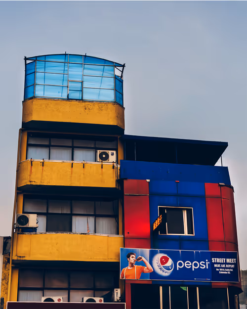 Item #23345795810903868231652403688740103220345073387888217764952747020475558789121 Media