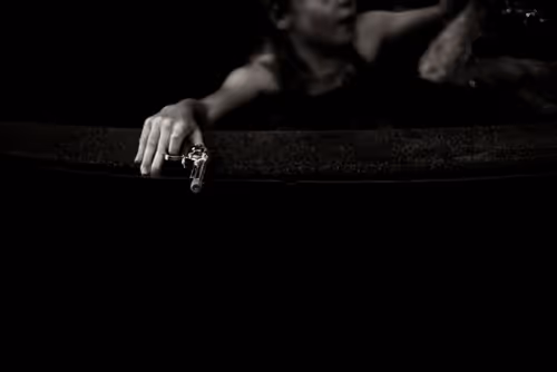 Item #107338736840495903892700830333162816701828415005499690242546380942893645824001 Media