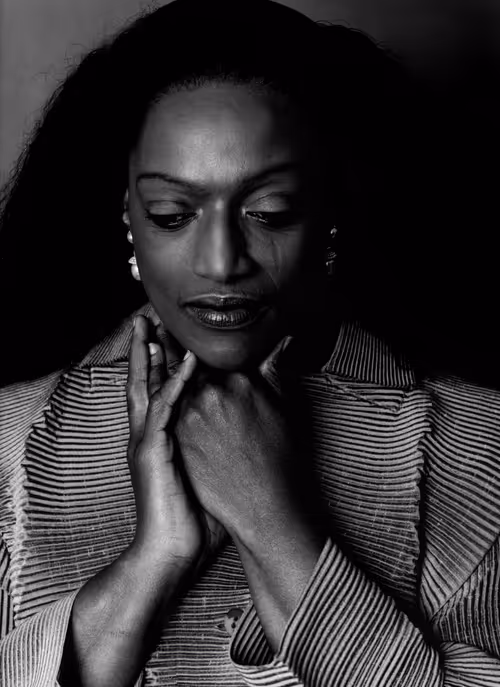 Item #94481091055032057028166177222968779908723034898353941896443758328655414034437 Media