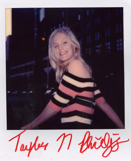 Item #33236787763217708342919222781243966948826308634410916301259422150878451204097 Media