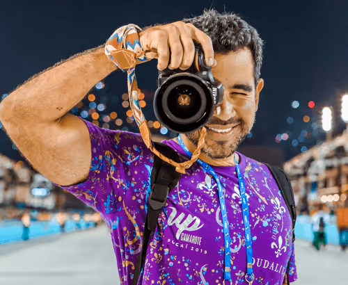 Item #51495577879109841588918579872940834644089284698215877458419553517667698606081 Media