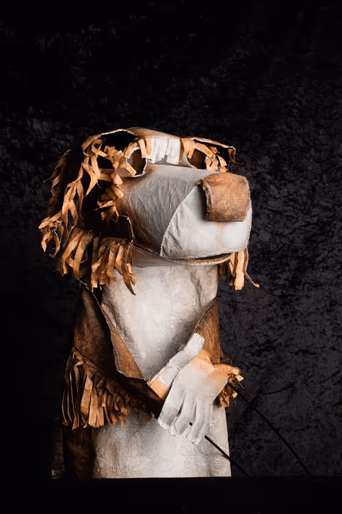 Item #57804796688855264026974714255100123256465046152350675403876709679758890237957 Media