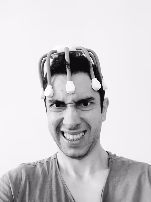 Item #6055281455517688294560647184186314889689200787096308313844441650213534302209 Media