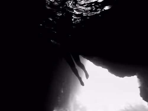 Item #48785457818066054559368395541392267450679449328533831279358886289752918589441 Media