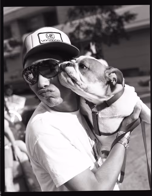 Item #92164906620106145587468133804147833328318986001025781549215792827679436177409 Media