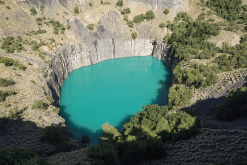 Item #2381976568446569244243622252022377480209 Media