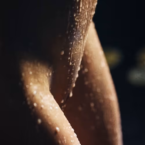 Mysterious droplets