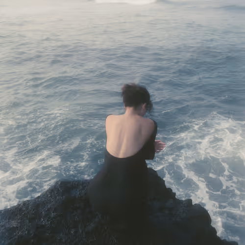 The song of the waves