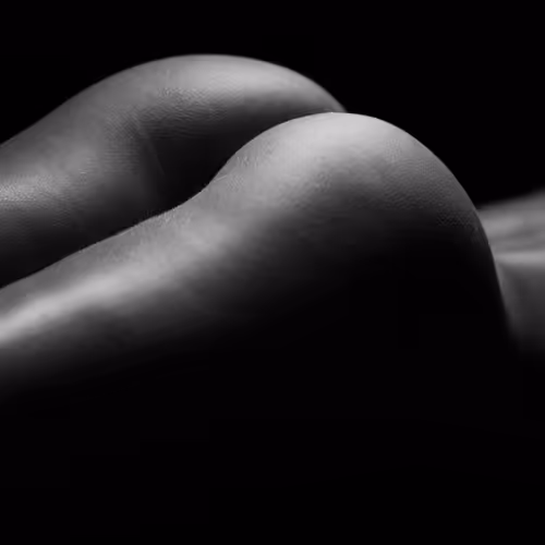 DISTURBIA BODYWORKS 11