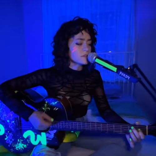 Forming V1 Live Performance