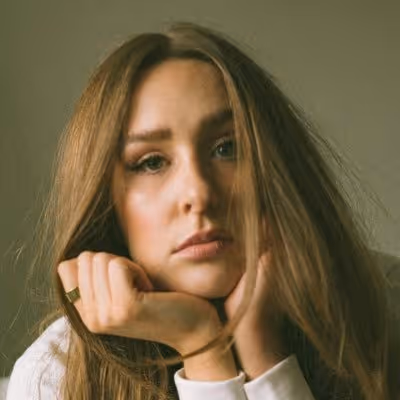Amanda Frances - crying during sex