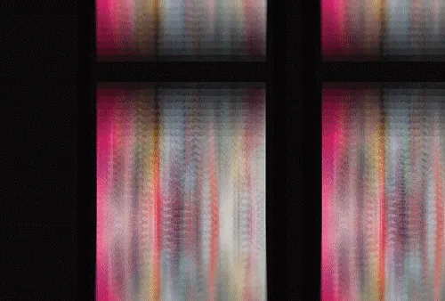 MOMENTS / Fragments 4 / Locked