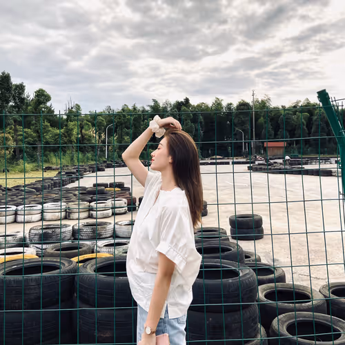 holdl.lens-Collect-187