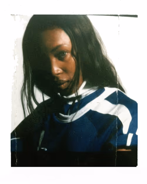 Item #63606335604273799218970319986684492370323671007952359949753283370006823829505 Media