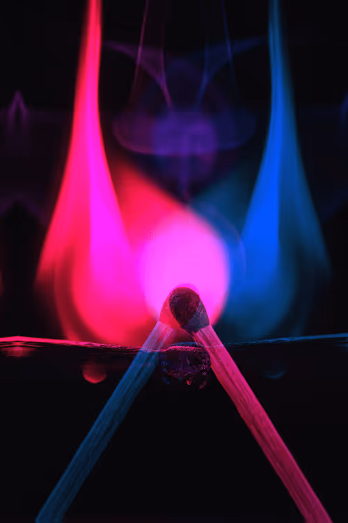 Item #99039213466488720517615806557200583035476639991416134550514204954252768444417 Media