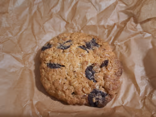 Item #38190973239457588716507163029792205668620327724240869112358819672116615446529 Media