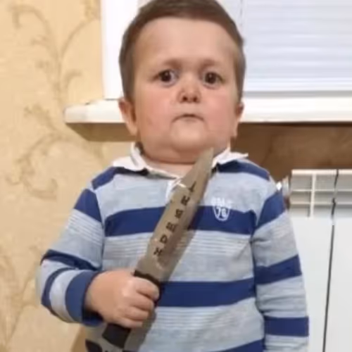 Item #10531240786917548224898635287693052285348729385778404003744191085708578914305 Media