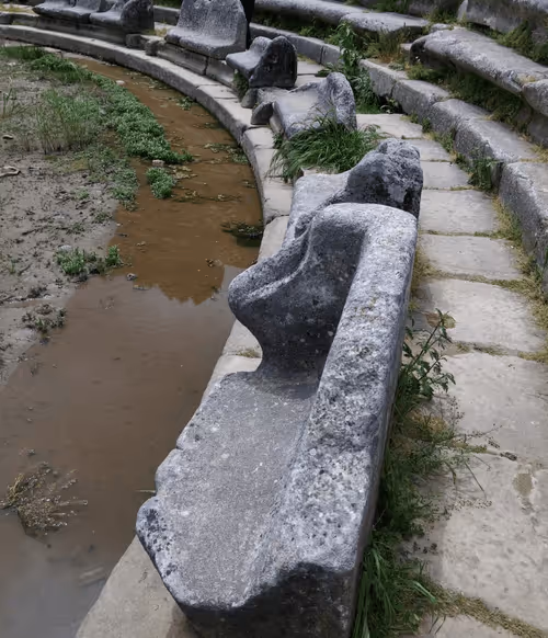 Item #26363452696448564677607507811535355388888413099510016234842399894393141067777 Media