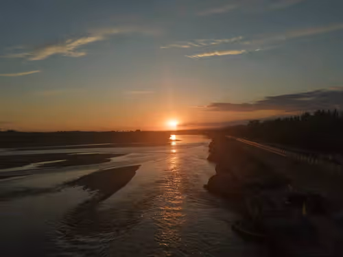 Item #7193974759727184657159213862793710290345386562818816040091651913937661722625 Media