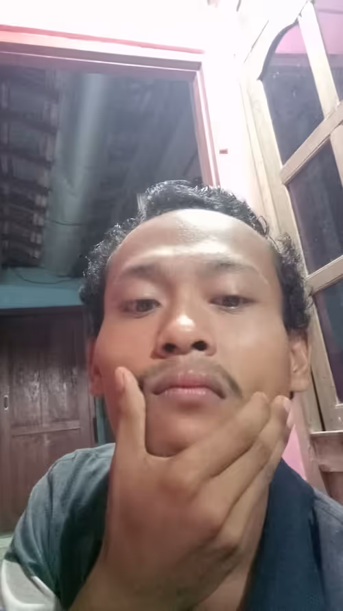 Item #439049340968981866709079485805570550088941763084455559998263082124100763649 Media