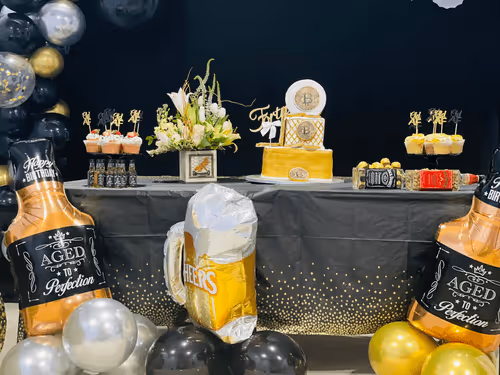 Item #44174849644650480467672281460390366857585372239655869815725373078057812754433 Media