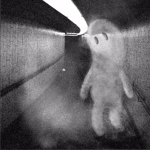 Item #17861321619876502400061855719940177044810550819980261895169355647675319451649 Media